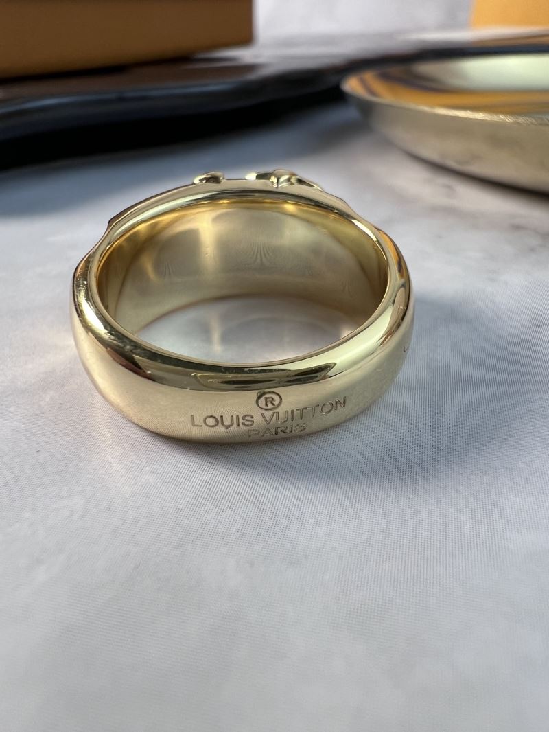 LV Rings